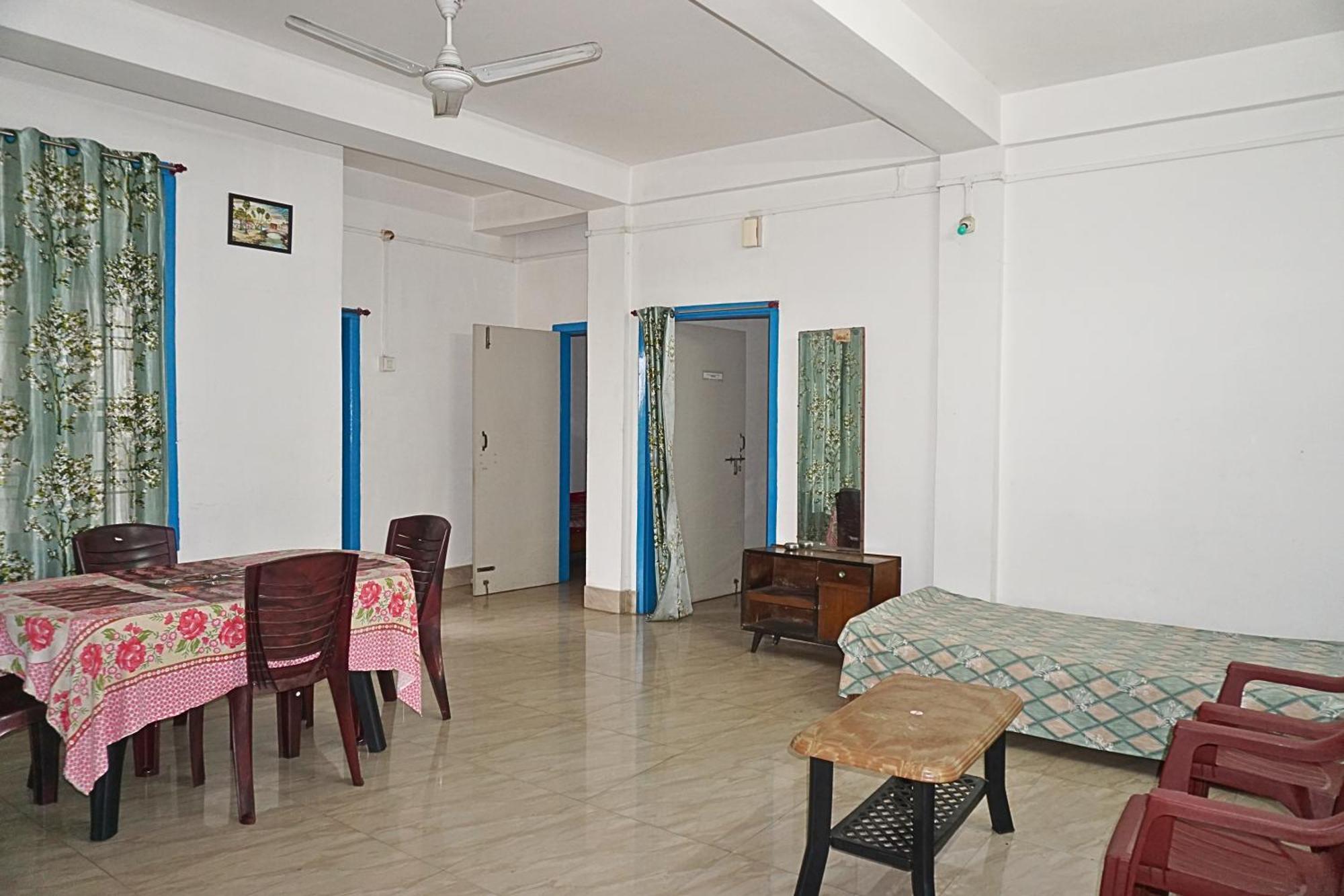 Taj Residency Holiday Homestay -Entire 1Bhk & 2Bhk Private Apartments -Call 767Ooo54Oo Jorhat Luaran gambar